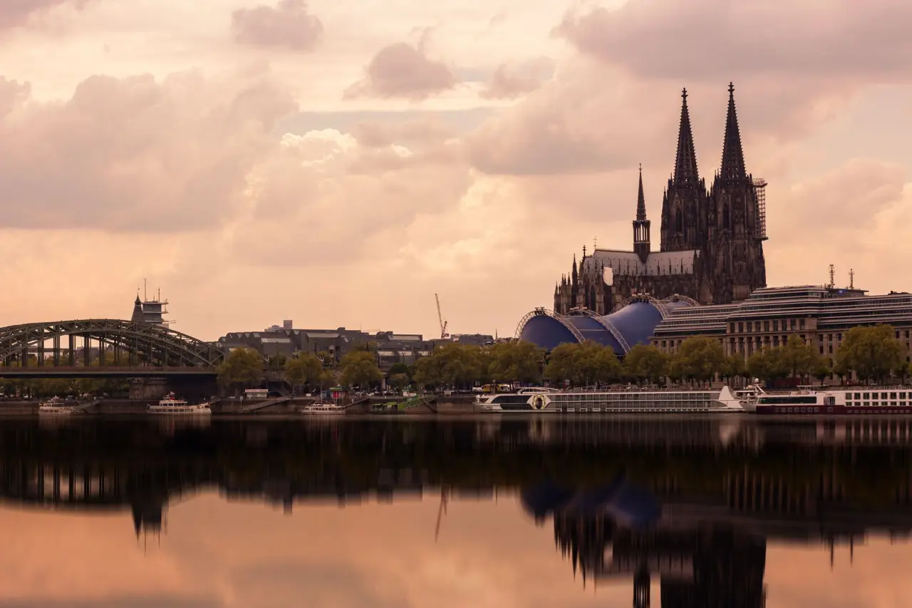 Immigrating to North Rhine-Westphalia (NRW)