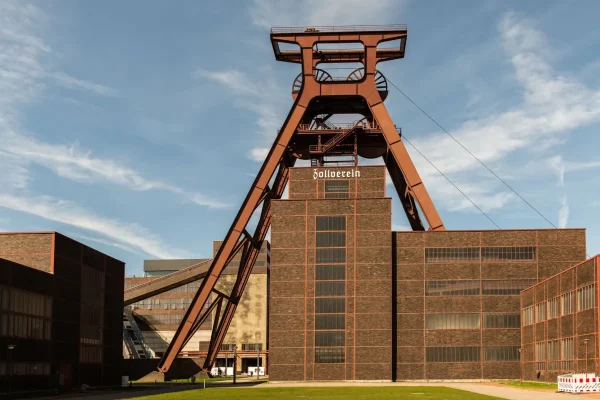 Immigrate to Essen: Ruhr Area Hub for Energy and Healthcare