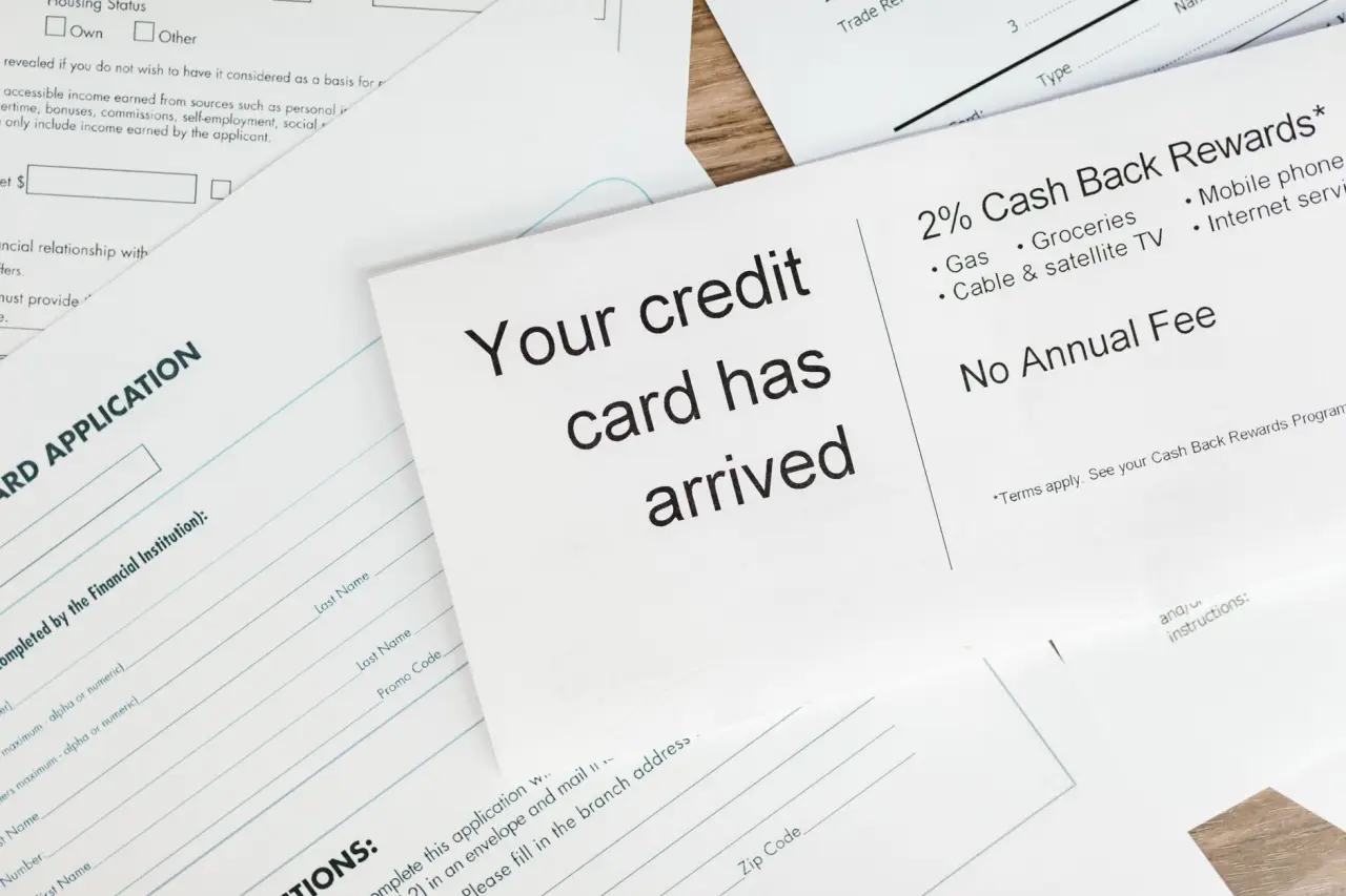 Opening a Canadian bank account: A guide for new immigrants