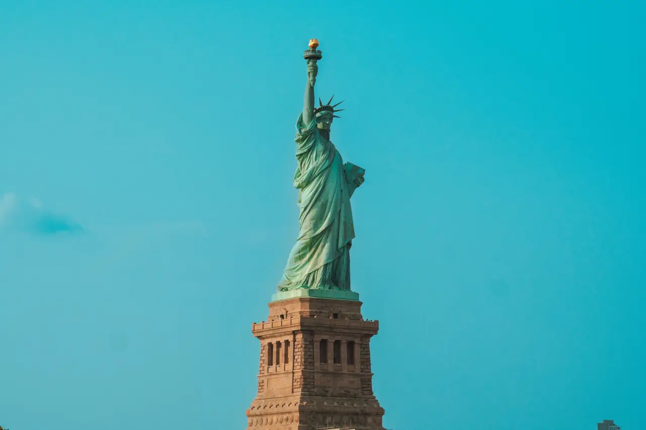 EB-3 Visa Application Process: 5 Stages from Start to Finish for Vietnamese