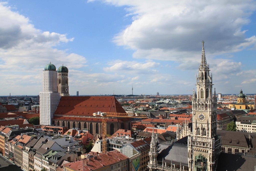 Germany Updates EU Blue Card Salary Thresholds for 2026: €50,700 standard, €45,934.20 for shortage occupations